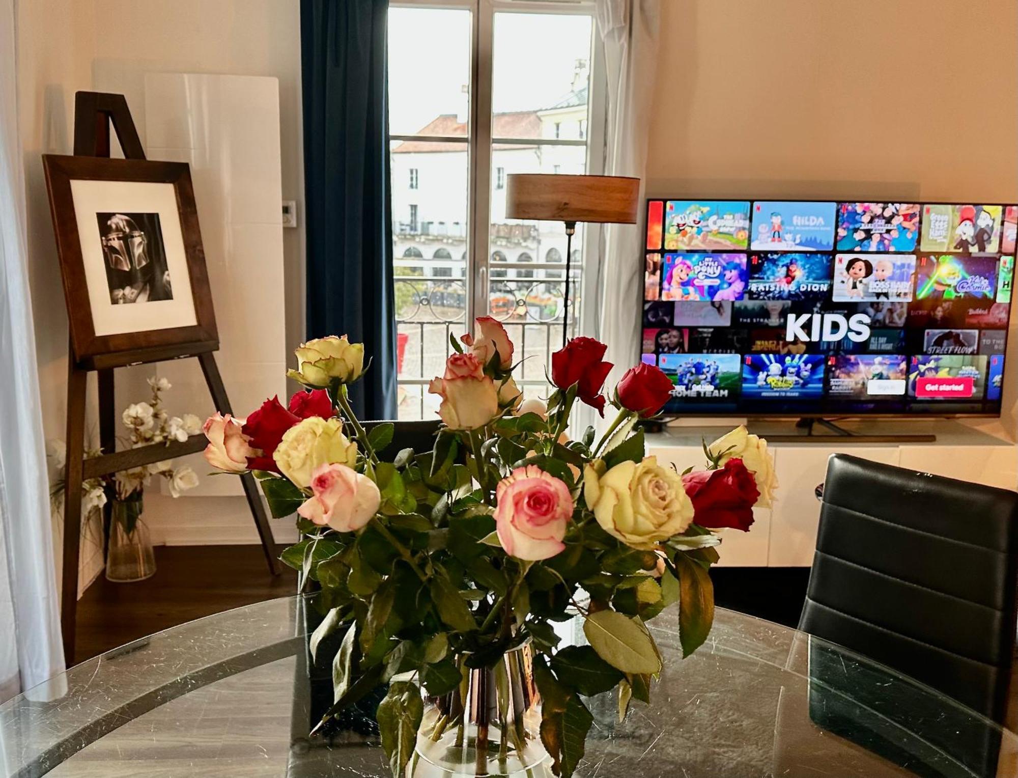 Appt Vue Place De Toscane - 4Min Disneyland-Paris Serris Kültér fotó