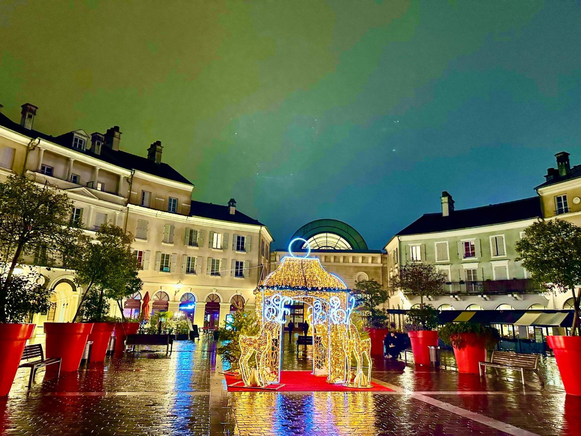 Appt Vue Place De Toscane - 4Min Disneyland-Paris Serris Kültér fotó
